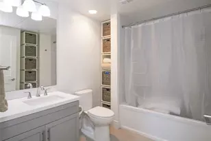 1920 S Pacific Coast, Redondo Beach, CA 90277 - Photo 10