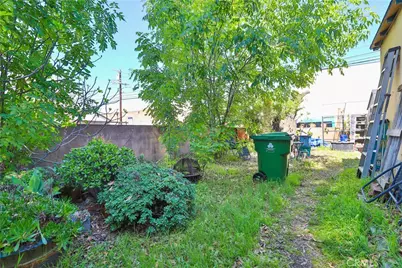 3023 Obama, Los Angeles, CA 90018 - Photo 6