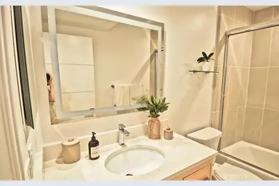 13 Catalina Court, Manhattan Beach, CA 90266 - Photo 8