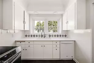 704 Elvira Ave, Redondo Beach, CA 90277 - Photo 24