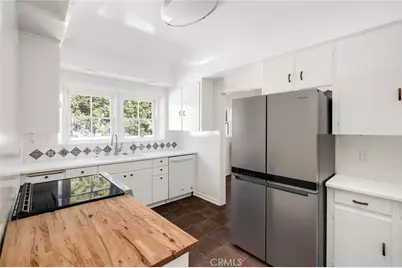 704 Elvira Avenue, Redondo Beach, CA 90277 - Photo 20