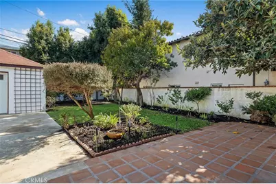 704 Elvira Avenue, Redondo Beach, CA 90277 - Photo 36