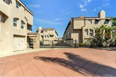 1345 E Grand, El Segundo, CA 90245 - Photo 42