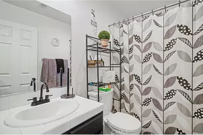 8623 Bridgeport, Hesperia, CA 92344 - Photo 16