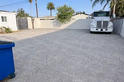 1236 N Wilmington, Wilmington, CA 90744 - Photo 6