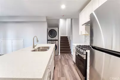 7796 Skyhill Drive, Los Angeles, CA 90068 - Photo 30