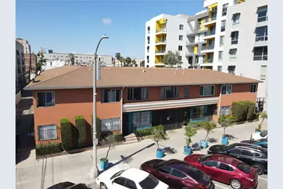 333 Linden Avenue #18, Long Beach, CA 90802 - Photo 1