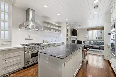 15500 W Sunset Boulevard #202, Pacific Palisades, CA 90272 - Photo 2