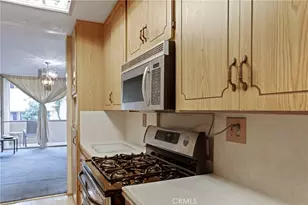6405 Green Valley Cir, Culver City, CA 90230 - Photo 6