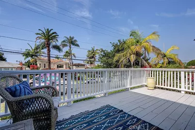 517 Sapphire Street, Redondo Beach, CA 90277 - Photo 8