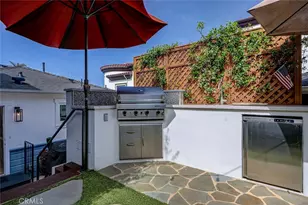 517 Sapphire St, Redondo Beach, CA 90277 - Photo 24