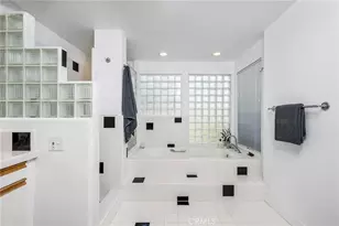 647 1st Pl, Hermosa Beach, CA 90254 - Photo 32