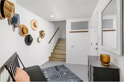 647 1st Place, Hermosa Beach, CA 90254 - Photo 34