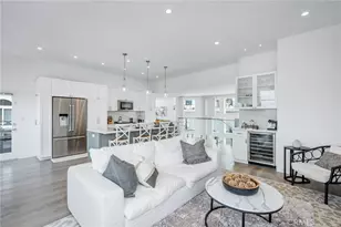 647 1st Pl, Hermosa Beach, CA 90254 - Photo 6