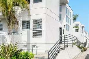 647 1st Pl, Hermosa Beach, CA 90254 - Photo 44