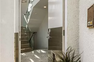 647 1st Pl, Hermosa Beach, CA 90254 - Photo 32