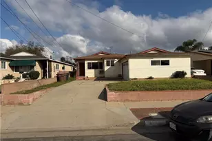 1645 W 121st, Los Angeles, CA 90047 - Photo 2
