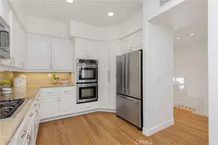 448 23rd Pl, Manhattan Beach, CA 90266 - Photo 8