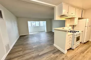 805 Glenway, Inglewood, CA 90302 - Photo 2