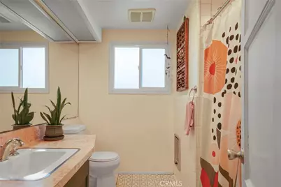 18309 Purche Avenue, Torrance, CA 90504 - Photo 16