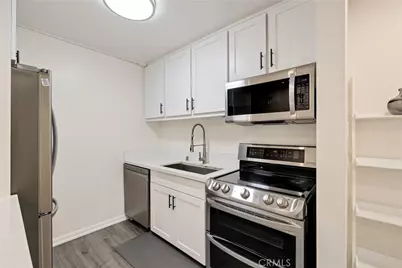 802 Camino Real #105, Redondo Beach, CA 90277 - Photo 20