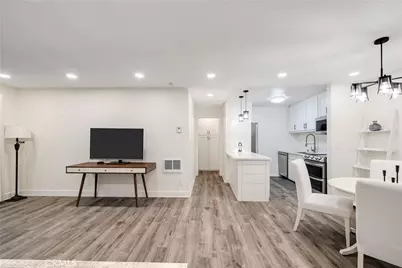 802 Camino Real #105, Redondo Beach, CA 90277 - Photo 14