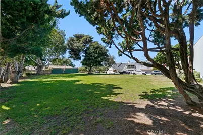 557 3rd Street, Hermosa Beach, CA 90254 - Photo 60