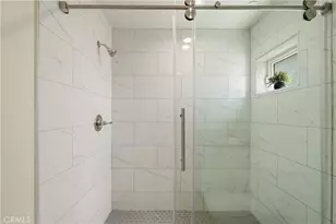 1409 N Hobart, Los Angeles, CA 90027 - Photo 24