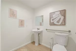1409 N Hobart, Los Angeles, CA 90027 - Photo 12