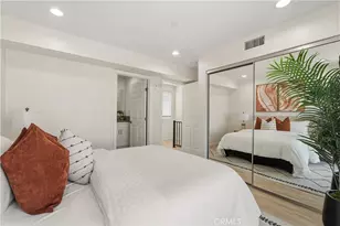 1409 N Hobart, Los Angeles, CA 90027 - Photo 22