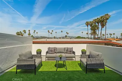 1409 N Hobart, Los Angeles, CA 90027 - Photo 28