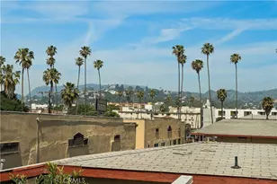 1409 N Hobart, Los Angeles, CA 90027 - Photo 28