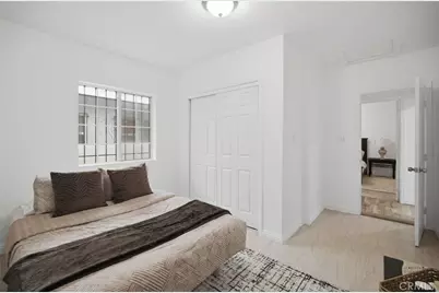 1345 W 51st Place, Los Angeles, CA 90037 - Photo 26