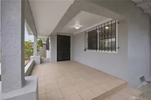 1345 W 51st Pl, Los Angeles, CA 90037 - Photo 4