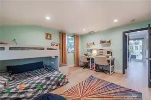 358 Santa Ana, Long Beach, CA 90803 - Photo 22