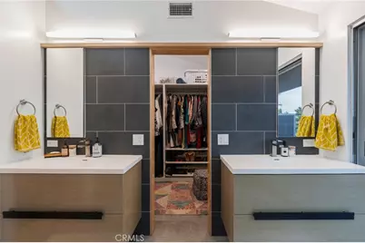 358 Santa Ana, Long Beach, CA 90803 - Photo 32