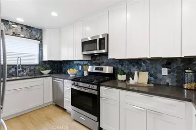 127 Manhattan Avenue, Hermosa Beach, CA 90254 - Photo 6