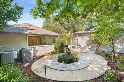 632 S. Grand Avenue, Pasadena, CA 91105 - Photo 36
