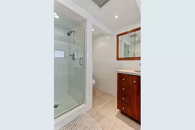 3205 Bayview Drive, Manhattan Beach, CA 90266 - Photo 18