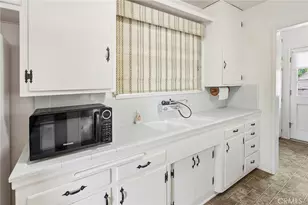 26223 Delos, Torrance, CA 90505 - Photo 8