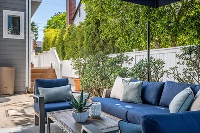 1729 Pacific Avenue, Manhattan Beach, CA 90266 - Photo 56