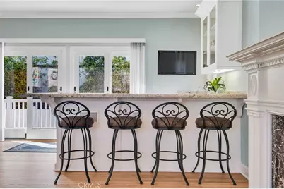 1729 Pacific Avenue, Manhattan Beach, CA 90266 - Photo 12