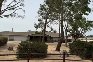 14040 Hopi Rd, Apple Valley, CA 92307 - Photo 2