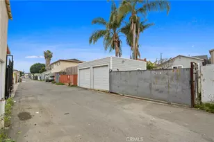 331 W 10th St, San Pedro, CA 90731 - Photo 42