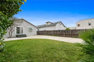 331 W 10th St, San Pedro, CA 90731 - Photo 36