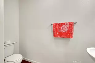 9925 Del Surf Ln, Elk Grove, CA 95757 - Photo 16