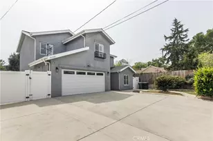 27708 Ferguson Dr, Castaic, CA 91384 - Photo 2