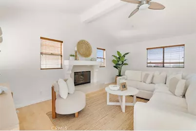 2405 Vanderbilt Lane #C, Redondo Beach, CA 90278 - Photo 2