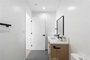 2517 Alsace #1/2, Los Angeles, CA 90016 - Photo 22