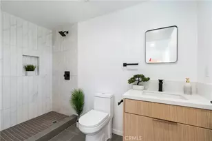 2517 Alsace #1/2, Los Angeles, CA 90016 - Photo 26